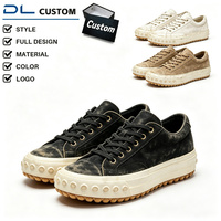 Zapatillas bajas personalizadas de plataforma de gamuza lavada estilo vintage con cordones de tela, borde de puntos, suela de goma gruesa, soporte de arco y transpirables.