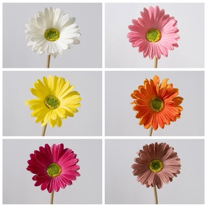 <span class=keywords><strong>Flores</strong></span> de Gerbera Realistas de 8.5cm de Diámetro, Estilo Moderno, PU Blanco Naranja, Margarita Artificial, Suave, Ligera, Impermeable, para Boda y Hogar - Product Image 3