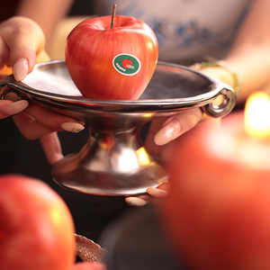 Candela Aromaterapica Artigianale a Forma di Mela Verde, Dipinta a Mano, Profumata, Decorativa, da Masticare, di Alta Gamma, Creativa, per le Festività - Product Image 2