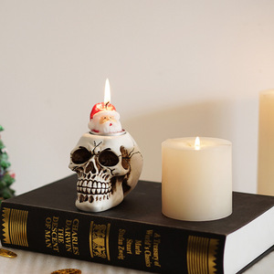 Nuevos productos transfronterizos: Candelabro pequeño estilo europeo, decoración ambiental, figura decorativa, accesorios para juegos de <span class=keywords><strong>misterio</strong></span> y asesinato. - Product Image 4