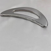 Planche de massage Gua Sha en acier inoxydable à bords dentelés pour drainage lymphatique, soin du visage, du cou et du corps