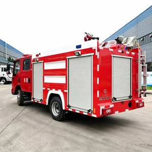 Véhicule de Secours Incendie Foton 4x2/6x2/6x4/8x4/8x6/4x4/6x6/ à Roues Motrices, Capacité de Réservoir 3001-5000L, Moteur Diesel 150-250HP, Transmission Manuelle - Product Image 4
