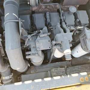 Promotion exceptionnelle : Excavatrice sur chenilles Komatsu PC 400 d'occasion de qualité supérieure, avec une efficacité énergétique élevée, un espace de cabine spacieux - Product Image 6