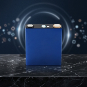 Batterie prismatique 3,2 V 230 Ah, cellules LFP230Ah-L1, 5000 cycles, température de fonctionnement -20~65°C - Product Image 5