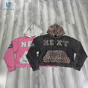 เสื้อฮู้ดดี้ผู้ชายทรงโอเวอร์ไซส์ แบรนด์ BENTURA ดีไซน์ลายเสือดาวปักลายกราฟิกแบบดิสเทรส แต่งผ้าปะติดปะต่อ พร้อมซิปครึ่งตัว ผลิตจากผ้าฝ้ายหนา - Product Image 1