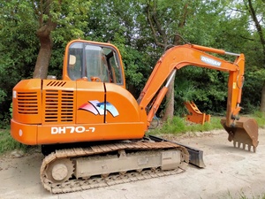 Machine de terrassement Doosan Dh70-7 d'occasion à prix avantageux à vendre, chargeuse sur pneus Doosan Dh70-7 - Product Image 4
