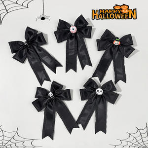 Großhandel Haarschleife Gothic Geistergesicht Haaraccessoire Halloween Party Kostüm Plastik Fledermausflügel Haarspange für Goth - Product Image 1