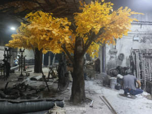 Árbol de arce amarillo artificial directo de fábrica: Árbol falso de hojas de otoño realistas para paisajismo interior y exterior - Product Image 3