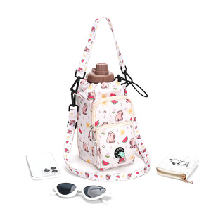 Porte-bouteille d'eau Oxford personnalisé avec poche pour téléphone et distributeur de sacs à déjections canines, sacoche bandoulière pour la marche, la randonnée et les voyages - Product Image 1