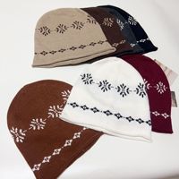 Bonnet vintage en jacquard à motif flocon de neige pour femme - Tricot épais sans bord, chapeau d'hiver confortable et chaud