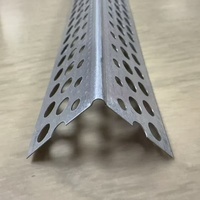 Cornière en métal perforé galvanisé pour le renforcement des murs en plâtre et des cloisons sèches, idéale pour la construction