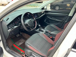 Aceptamos Pedidos Personalizados 2021-2022 para <span class=keywords><strong>Bora</strong></span> Hatchback, Asientos de Tela Cómodos, Techo Solar, Caja de Cambios Automática, Neumáticos R16, Volante a la Izquierda, Cámara - Product Image 4