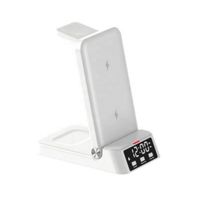 2026 Trend 15W Fast Charging Wireless Charger 4 in 1 Multifunction Phone Charger Station With Digital Alarm Clock for iPhone 14