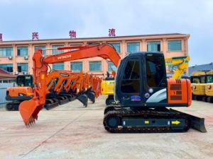 Mini-excavatrice hydraulique Hitachi ZX70 d'origine, VENTE CHAUDE, bon état, cabine propre, faible consommation de carburant, boîte de vitesses confortable - Product Image 6