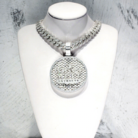 Pendentif Hip Hop Iced Out en Argent avec Lettre Initiale Personnalisée et Moissanite Taille Baguette Émeraude