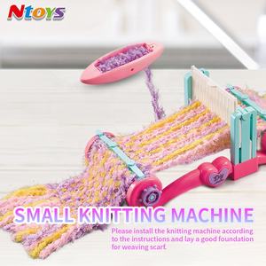 Gros BRICOLAGE Intelligent <span class=keywords><strong>Métier</strong></span> <span class=keywords><strong>À</strong></span> <span class=keywords><strong>Tisser</strong></span> Ensemble de <span class=keywords><strong>Perles</strong></span> de Couleur Rose Créatif Machine <span class=keywords><strong>À</strong></span> Tricoter <span class=keywords><strong>pour</strong></span> Les Filles - Product Image 3