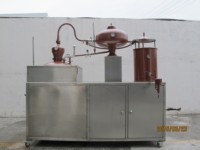 Alambic à liqueur Charentais 200L-5000L, machine à distiller le cognac, alambic à brandy en cuivre