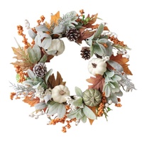 Guirlande de Noël écologique de luxe en plastique avec feuilles de fleurs, citrouilles, pommes de pin et baies pour décoration intérieure