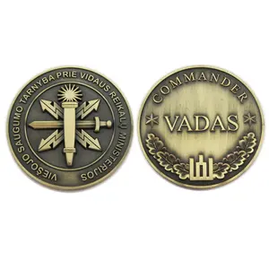 Venda por atacado de alta qualidade design personalizado durável lembrança de moeda especial de metal dois lados face moedas antigas