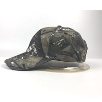 Berretto da pesca con logo ricamato,