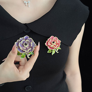 Broche de Lujo para Mujer, Diseño Exquisito de Flor de Peonía, Chapado en Oro Rosa, con Cristales y Diamantes de Imitación, Estilo Chino, para Compromiso - Product Image 2