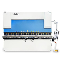 Presse plieuse CNC électro-hydraulique à configuration de moule complète 160T 3200mm pour le pliage de tôles métalliques