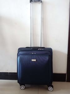 Maleta de Viaje con Ruedas Giratorias de 16 y 18 Pulgadas, Fabricada en Cuero Oxford, con Asa Telescópica y Ruedas Giratorias - Product Image 3