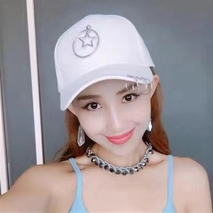 Unisex Vòng Chuỗi Bóng Chày Mũ Mùa Hè Đường Phố K-Pop Hip Hop Hat Trucker Rắn Màu Punk Mũ Với Kim Loại Nhẫn Trang Trí - Product Image 5