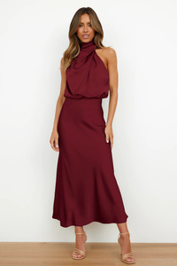 Robe longue élégante en satin de soie pour femmes, sans manches, de haute qualité, respirante, tissée, idéale pour les soirées estivales et les clubs - Product Image 3