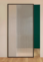 Porte coulissante intérieure de sécurité moderne Porte fantôme en bois massif personnalisée pour chambre à coucher Surface imperméable et finie
