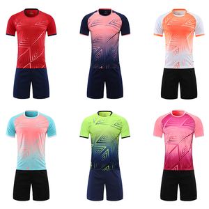 2023 2024 Camiseta <span class=keywords><strong>de</strong></span> fútbol negra Rosa Camiseta <span class=keywords><strong>de</strong></span> fútbol Uniforme <span class=keywords><strong>de</strong></span> fútbol <span class=keywords><strong>Inter</strong></span> <span class=keywords><strong>Miami</strong></span> Jersey - Product Image 2