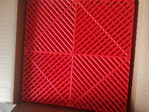 Professional Modular <b>Plastic</b> Garage <b>Flooring</b> With Anti Slip Drain Grids for Car Service Centers - Product Image 4