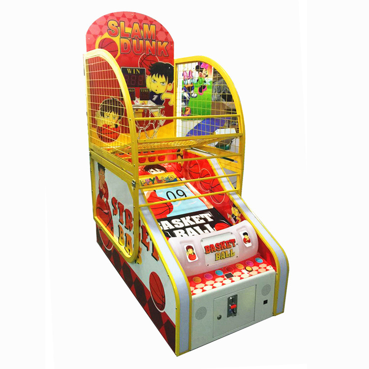 Macchina da basket dei cartoni animati