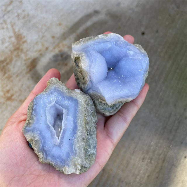 blue lace agate raw gemstones