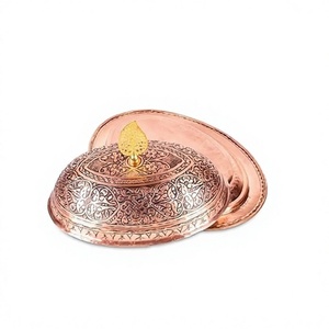 Beurrier rond sur mesure, design unique, en cuivre, avec couvercle et bouton en laiton, provenant d'Inde - Product Image 1
