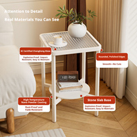 Table d'appoint carrée moderne décorative en fer forgé avec plateau en verre trempé, mini table basse pour petit canapé domestique