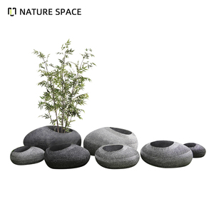 Jardinière en fibre de verre faite à la main, aspect galets de rivière, durable, protection solaire - Product Image 1