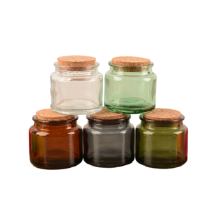 2026 Pot à bougie vide en verre transparent de 100 ml, rond, vert ambré, avec <span class=keywords><strong>bouchon</strong></span> en liège, pour bougies de soja - Product Image 1