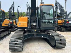 Escavatore Cingolato Usato Hyundai 220 da 22 Tonnellate per Costruzioni in Vendita - Product Image 2