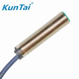 Популярные высокочувствительные индуктивные датчики приближения M12 с классом защиты IP67, расстояние срабатывания 2 мм, выход NPN/PNP, обнаружение металлических объектов - Product Image 2