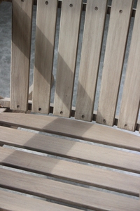 Nouvelle tendance : chaise longue Adirondack en bois massif, moderne, durable, confortable et de qualité supérieure, avec repose-pieds assorti, pour terrasse et jardin. - Product Image 4