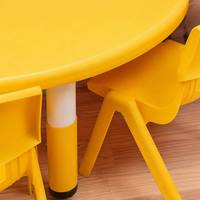 Ensemble table et chaise d'étude ergonomique moderne en plastique coloré pour enfants, idéal pour l'école, la chambre, la maternelle et la crèche