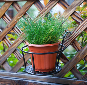 Cestas colgantes <span class=keywords><strong>de</strong></span> arte del <span class=keywords><strong>hierro</strong></span>, soporte para maceta para jardín, fácil montaje sobre valla <span class=keywords><strong>de</strong></span> riel <span class=keywords><strong>de</strong></span> Metal, jardineras duraderas con recubrimiento en polvo negro - Product Image 5