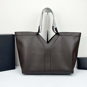 กระเป๋าถือและสะพายไหล่ผู้หญิงทรงวีแฟชั่นใหม่ หนังแท้ หนังวัว กระเป๋าสะพายข้าง กระเป๋าใต้วงแขนความจุขนาดใหญ่ - Product Image 5