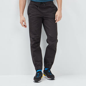 Pantalones Jogger Casuales Urban Function con Tela de Forro Polar Transpirable y Ecológica, Corte Moderno para Uso Diario Activo y Estilo de Vida Relajado - Product Image 2