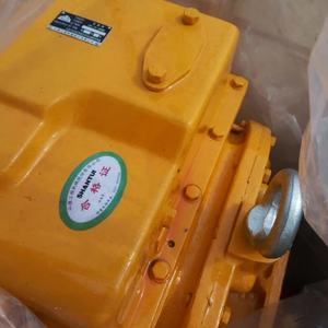 Conjunto de transmisión Shanpush SD32 175-15-00226 Piezas de maquinaria de construcción para SHANTUI Bulldozer TY230 SD32 Bulldozer Gearbox - Product Image 4