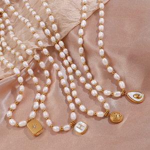 Collier pendentif en perle d'eau douce, forme irrégulière blanche, plaqué or 18 carats, acier inoxydable, bijoux pour femmes à porter au quotidien - Product Image 1
