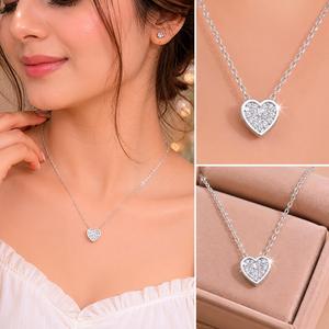 Collar con Colgante de Corazón de Oro Amarillo de 14K, Cadena Delicada, Dije de Corazón con Diamantes Minimalista, Joyería Fina, Regalo para Mujer, Cadena Elegante - Product Image 3