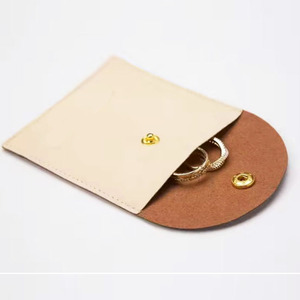 Custom Velvet Packaging Bags Pouch for Jewelry Storage with logo Printed - Product Image 3