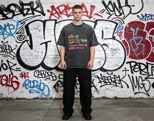 Camiseta de hombre de algodón 100% de alta calidad con estampado serigrafiado, holgada y personalizada, nueva colección de verano. - Product Image 3